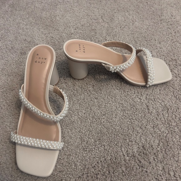 Audra Pearl Mule Block Heels by A New Day Size 8 - Picture 2 of 2